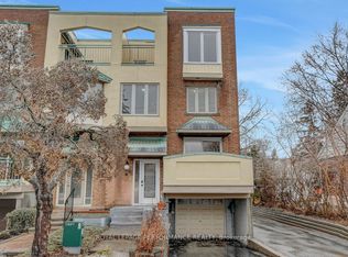 19 Columbus Ave, Ottawa, ON K1K1R2