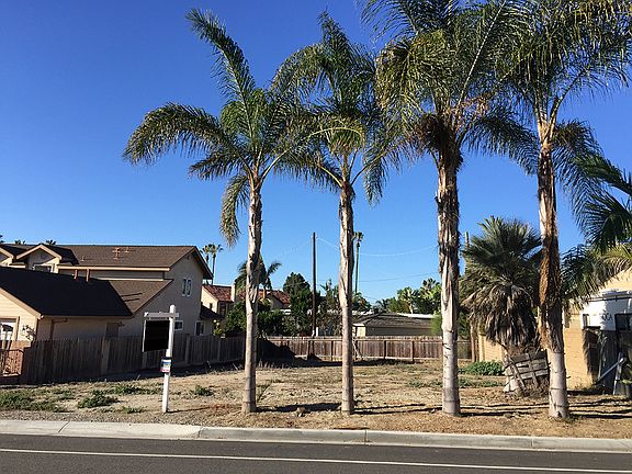 2nd image of 34871 Calle Del Sol