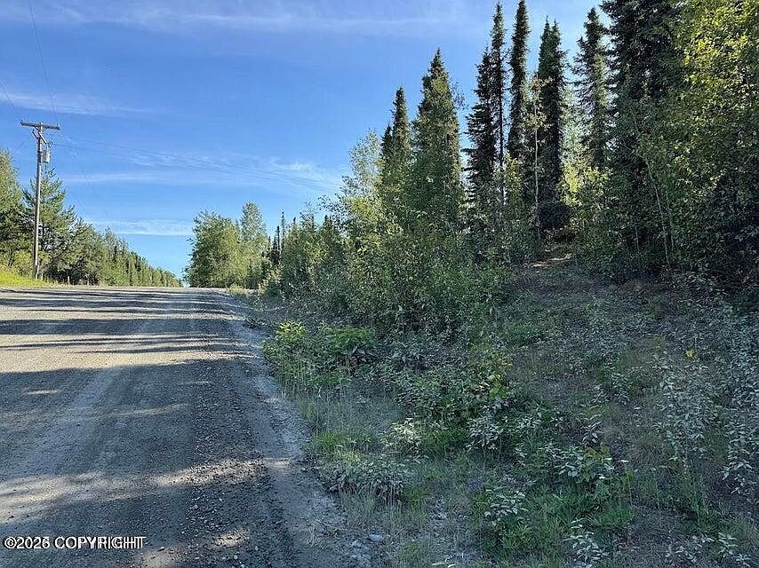 2nd image of 36903 Lake Rd