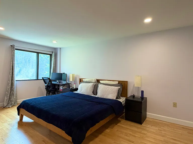 500 Salem St #504 — Photo 11