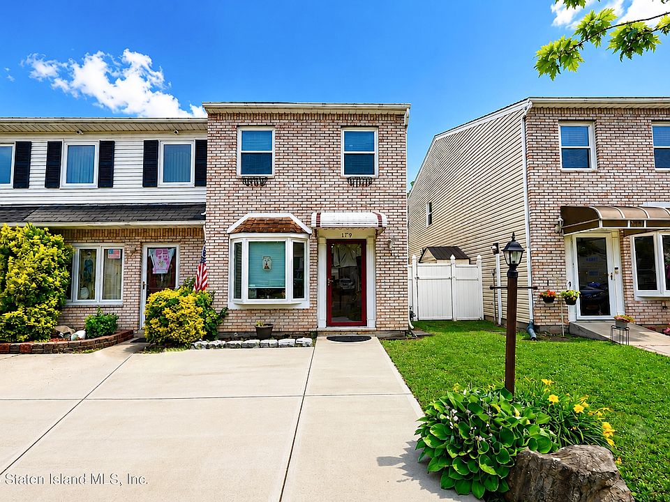 1st image of 179 Sandalwood Dr
