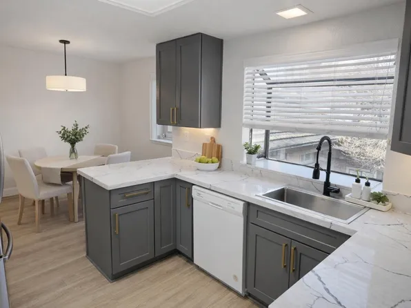165 Del Monte Ln, Morgan Hill, CA 95037