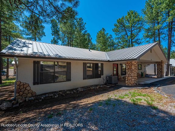 2nd image of 1116 Hull Rd