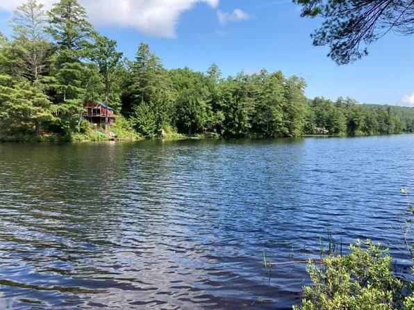 1007 Main Street, Grafton, NH 03240