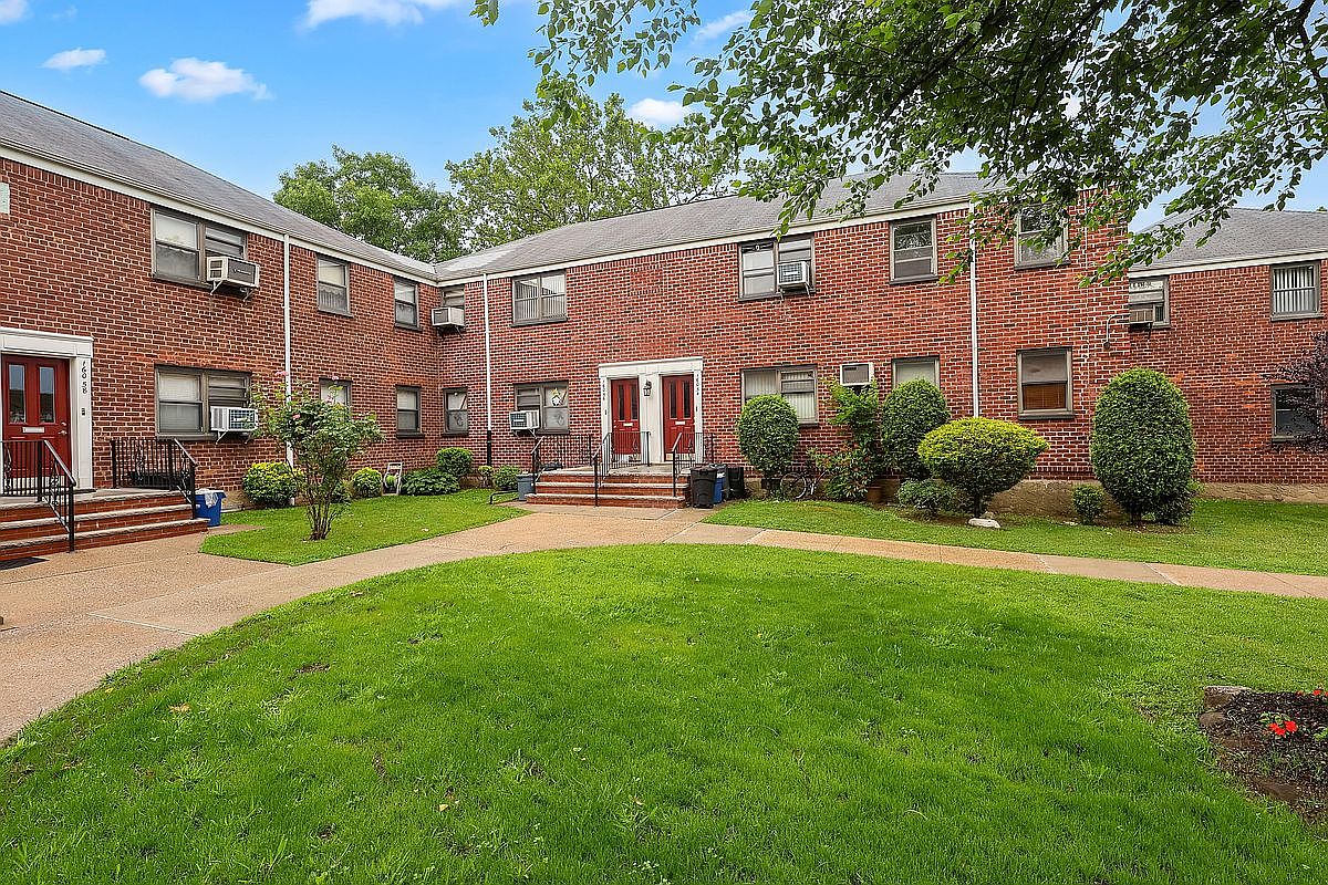 160-54 Willets Point Blvd #4-206, Whitestone, NY 11357 | MLS #S1777834