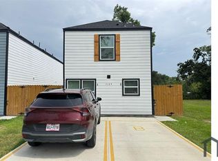 7125 Bywood St #A, Houston, TX 77028