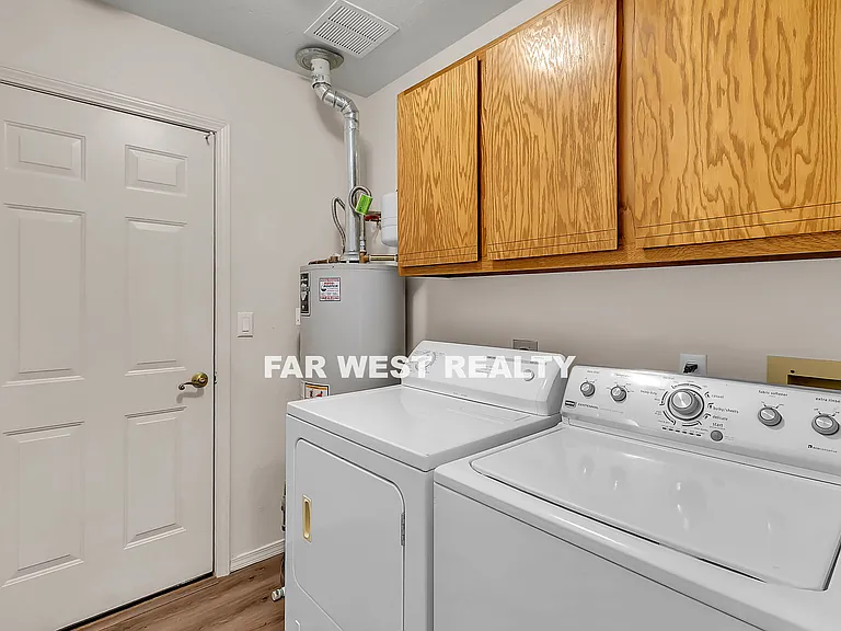 4945 N Harlequin Dr — Photo 23