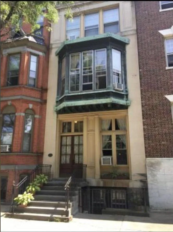 48 Willett St — Photo 1