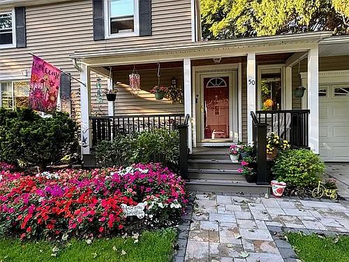 50 Greenview Dr Photo 1