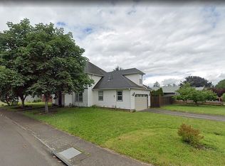 3438 Honeywood St, Eugene, OR