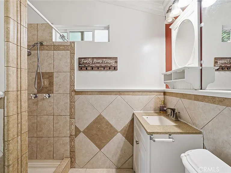 24092 Gemwood Dr — Photo 26