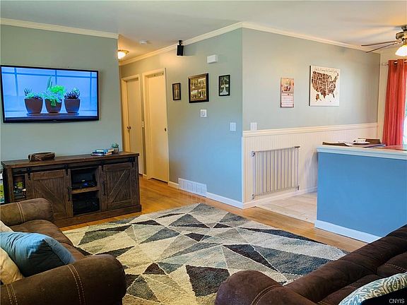 5th image of 7863 Lancewood Dr