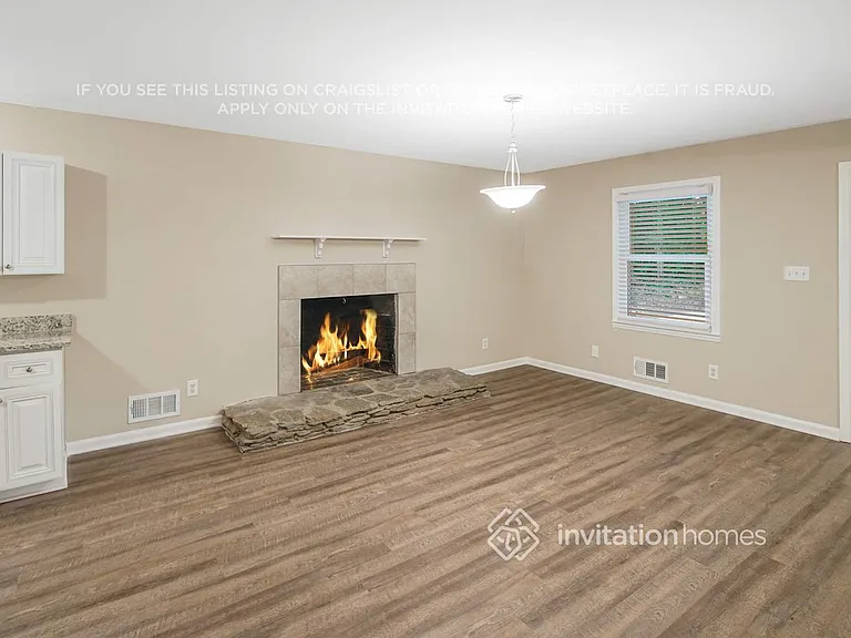 3916 Amsbury Rd — Photo 5