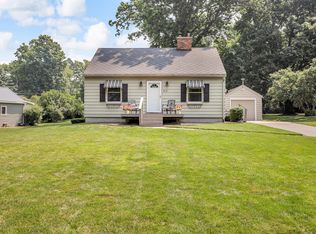 815 Springcrest Blvd, Jackson, MI 49203