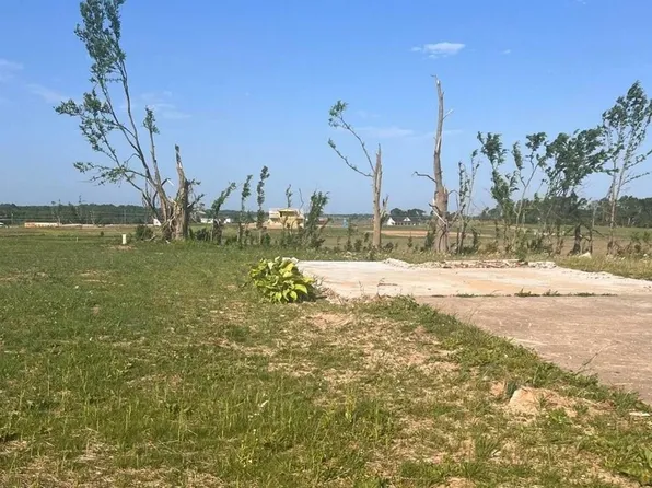 207 S Deerfield Dr, Princeton, KY 42445