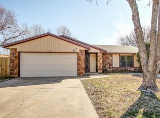 1811 N Eucalyptus Ct, Broken Arrow, OK 74012