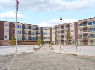 (Undisclosed Address), Downers Grove, IL 60515