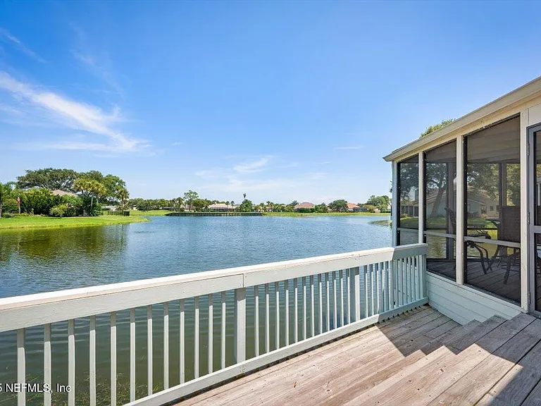 10 Little Bay Harbor Dr — Photo 37