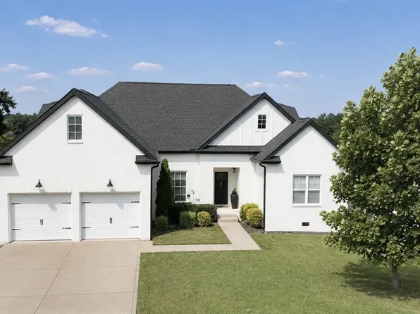 221 Downeymeade Dr, Nashville, TN 37214