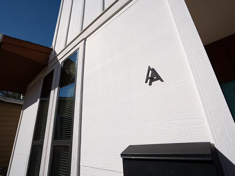 4702 Leslie Ave #A — Photo 28