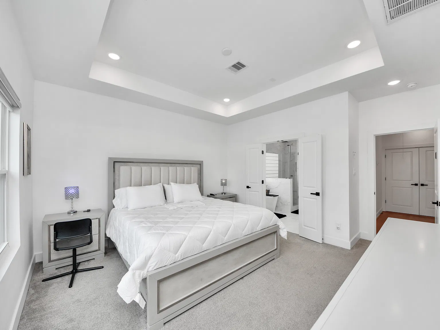 3 bed, 3.5 bath, 1755 sqft, $2,700 — Photo 1