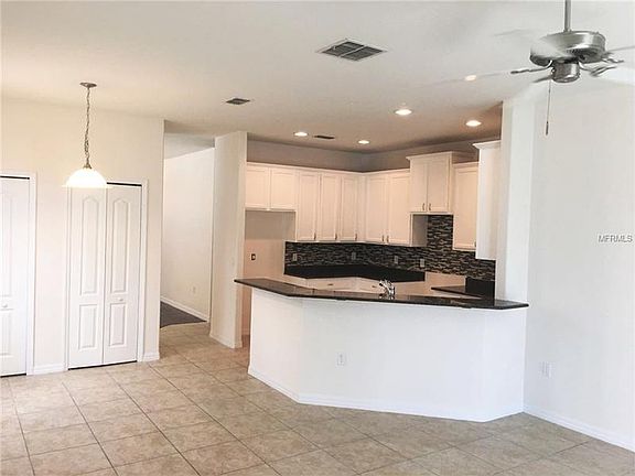 4th image of 117 Adoncia Way