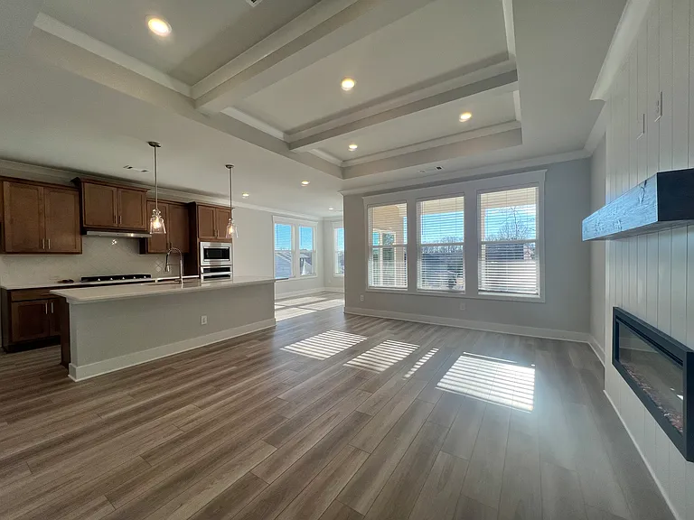 150 Rose Lake Ct — Photo 11