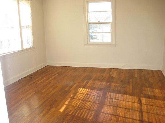 4th image of 3 Athelone Ave