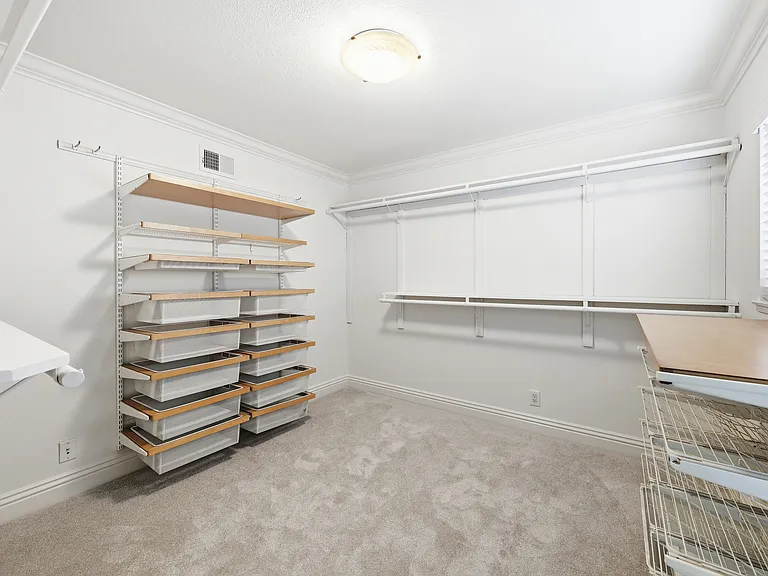 1970 Pelican Pl — Photo 21