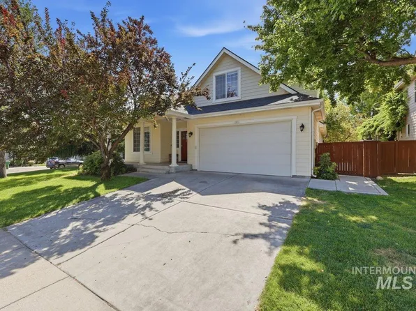 1923 E Pratt St, Meridian, ID 83642