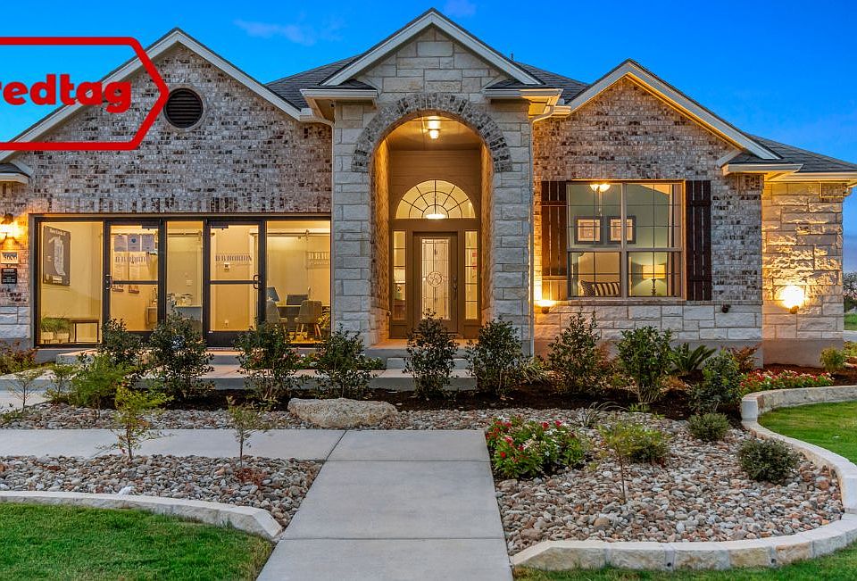 Three Creeks Colt Creek by D.R. Horton North Central Texas in