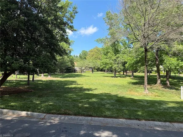 296 Millingport Ln, New London, NC 28127