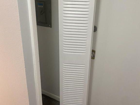 2nd image of 2025 State St APT 3B