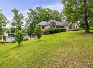117 Trillium Ln, Madison, NC 27025