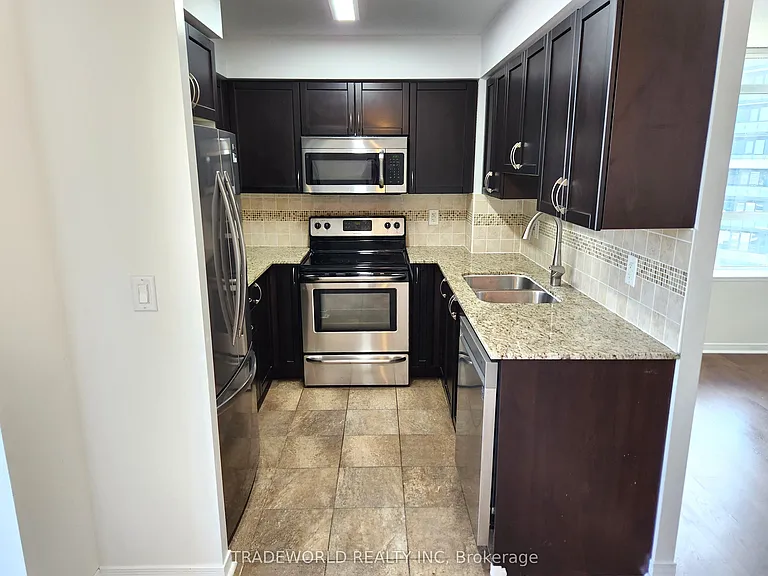 73 King William Cres #Penthouse 4 — Photo 5