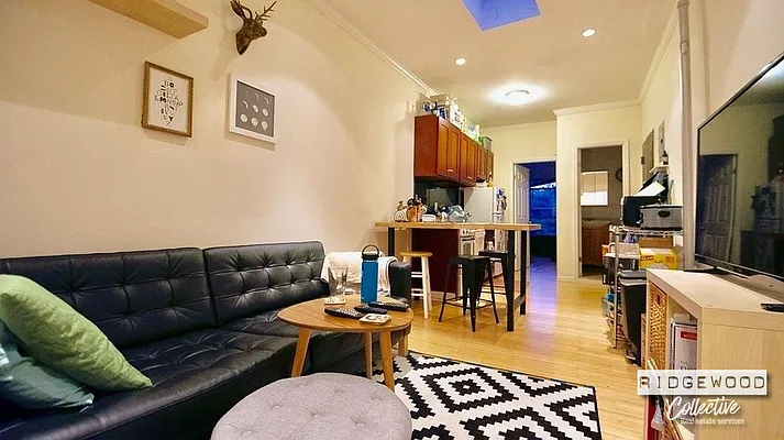 Rented by Voro NYC | media 7