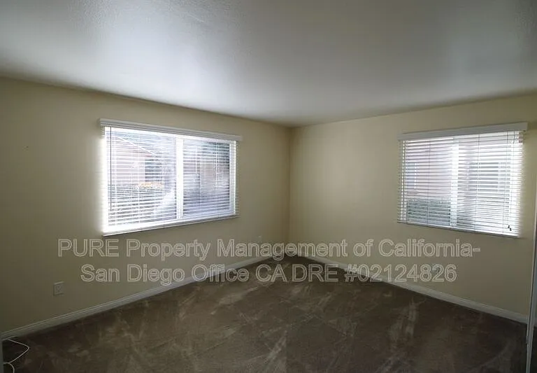 210 Chambers St #9 — Photo 8