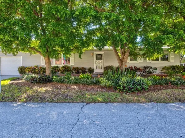780 Tarawitt Dr, Longboat Key, FL 34228