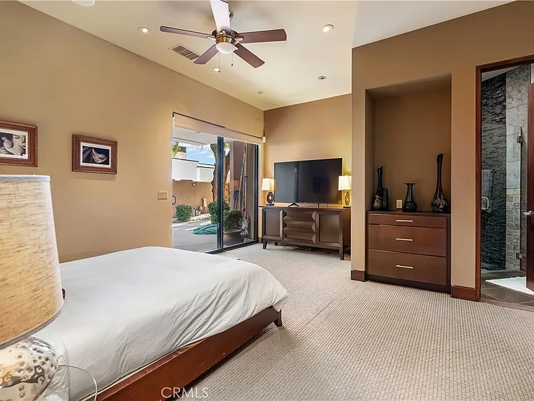 68 Royal Saint Georges Way — Photo 59