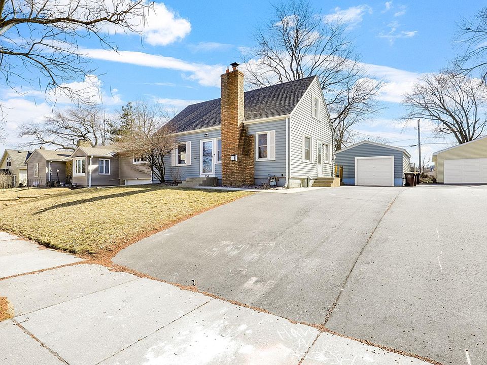 1st image of 254 Roeller Ave