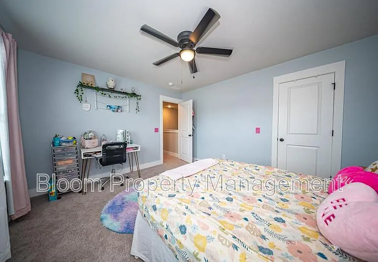 5008 Cedar Brush Ct — Photo 44