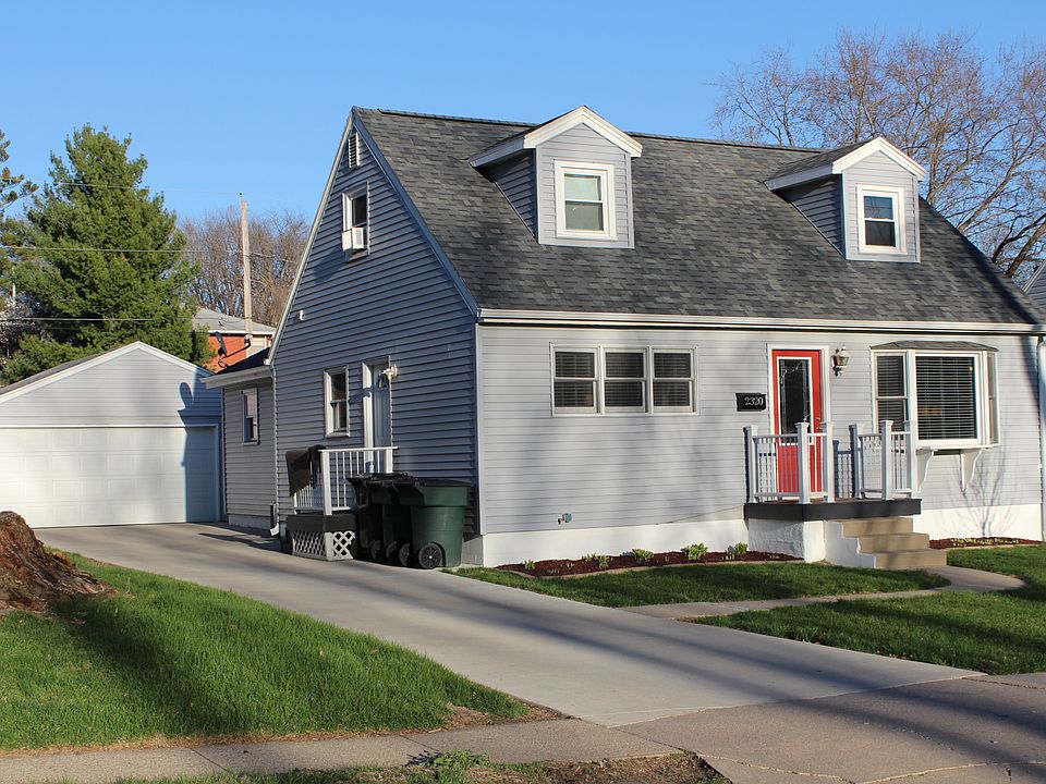 1st image of 2320 S Olive St