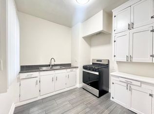 2739 San Marino St #206, Los Angeles, CA 90006