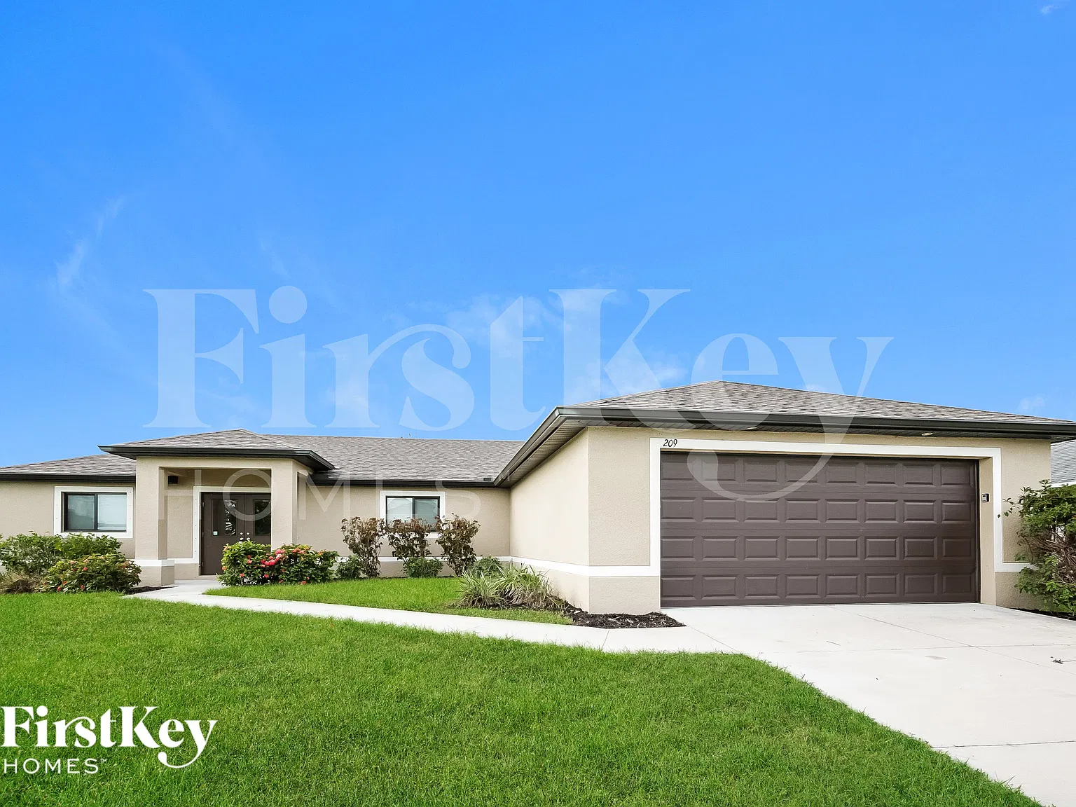 4 bed, 2.0 bath, 1818 sqft, $2,170 — Photo 1