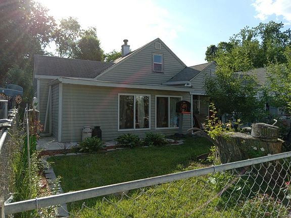 2nd image of 2650 S McClure St