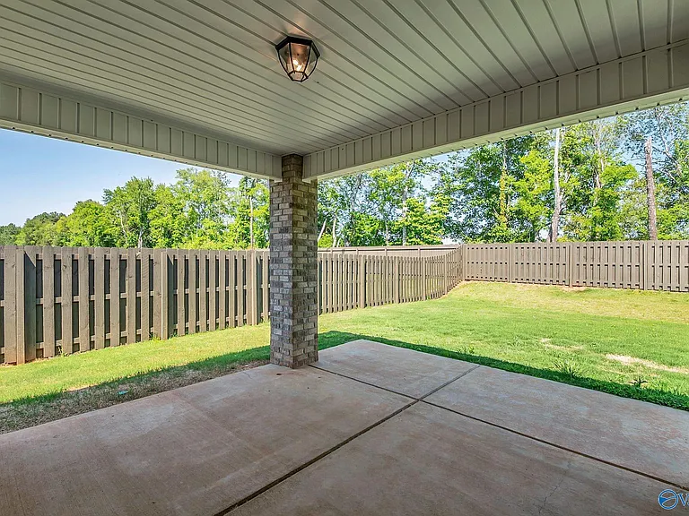 147 Ivy Vine Dr — Photo 36