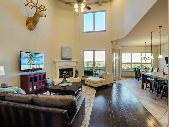 3rd image of 8311 Sierra Hermosa