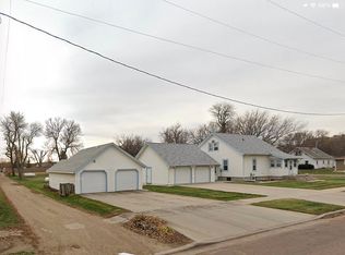 320 W 1st Ave, Avon, SD 57315