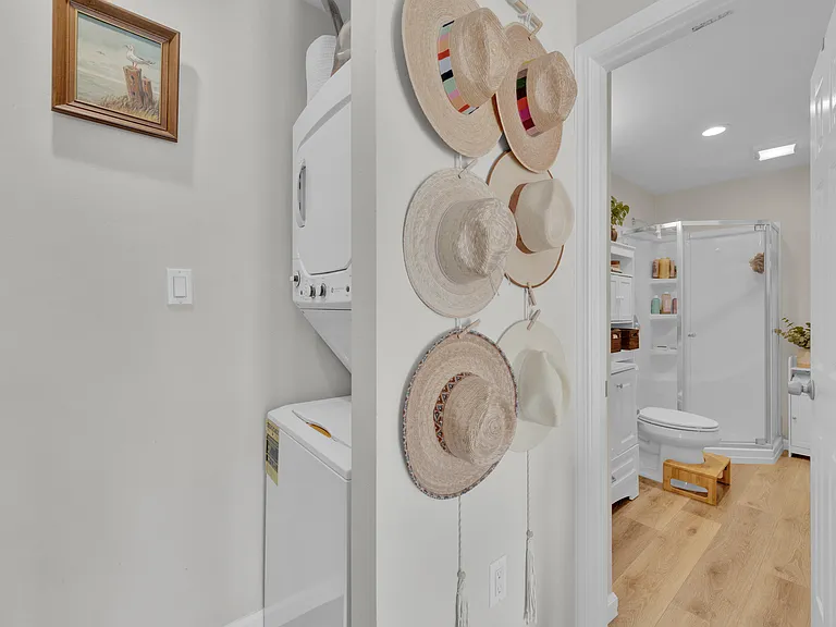 1547 Galveston St #1547 — Photo 11