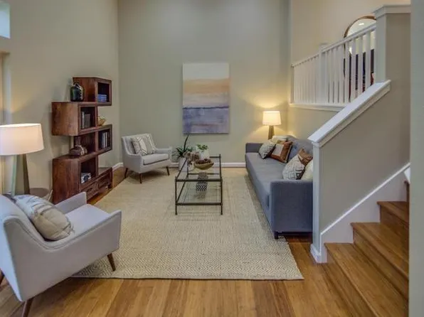 424 Kent Dr, Mountain View, CA 94043